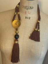 Charger l'image dans la galerie, Rare et beau collier sautoir en passementerie signé YSL