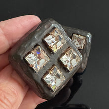 Load image into Gallery viewer, Joli set vintage couture bague + boucles clips signées Kalinger