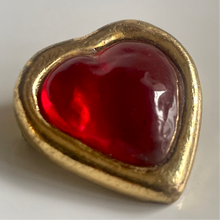 Load image into Gallery viewer, Pretty heart brooch in gold-tone metal and red resin by YSL