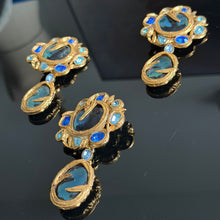Charger l'image dans la galerie, Sublime set vintage couture boucles clips et broche / pendentif signé YSL