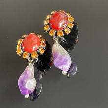 Charger l'image dans la galerie, Boucles clips vintage pendantes avec améthystes signées Philippe Ferrandis