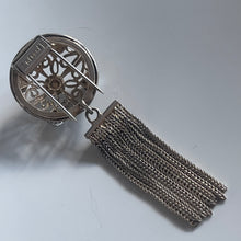 Charger l'image dans la galerie, Belle et rare broche ancienne par Roger Jean-Pierre