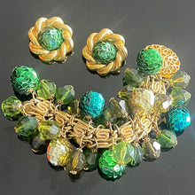 Charger l'image dans la galerie, Bel ensemble vintage couture bracelet et boucles clips Jacky de G