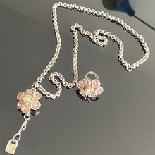 Charger l'image dans la galerie, Parure collier + bague en métal argenté et pierres de couleur signée Alexis Lahellec