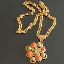 Charger l'image dans la galerie, Très beau collier vintage couture signé Henry