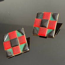 Charger l'image dans la galerie, Belles et rares boucles clips en céramique signées YSL, atelier Scemama