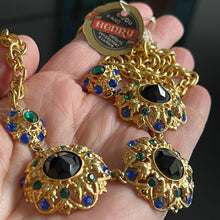 Charger l'image dans la galerie, Joli collier ancien métal doré et pierres de couleur Henry