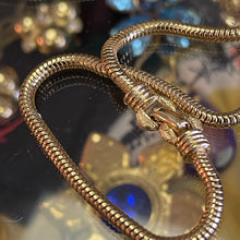 Charger l'image dans la galerie, Sublime et grande croix vintage pendentif signée D’Orlan