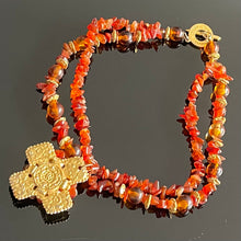 Charger l'image dans la galerie, Très joli collier vintage couture Jean-Louis Scherrer avec pierres naturelles