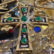 Charger l'image dans la galerie, Sublime et grande croix vintage pendentif signée D’Orlan