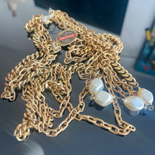 Charger l'image dans la galerie, Long collier sautoir métal doré et perles Henry
