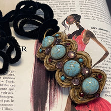 Charger l'image dans la galerie, Henry, grand pendentif vintage en talosel et cabochons de verre