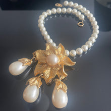 Charger l'image dans la galerie, Jacky de G, grand collier vintage couture oversize