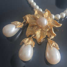 Charger l'image dans la galerie, Jacky de G, grand collier vintage couture oversize