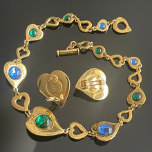 Charger l'image dans la galerie, YSL par Goossens, fabuleux set collier et boucles clips avec cabochons de verre verts et bleus