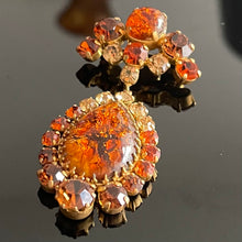 Charger l'image dans la galerie, Très belle broche ancienne avec cabochons en verre de Murano