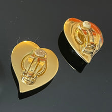 Charger l'image dans la galerie, YSL par Goossens, fabuleux set collier et boucles clips avec cabochons de verre verts et bleus