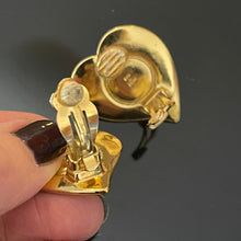 Charger l'image dans la galerie, YSL par Goossens, fabuleux set collier et boucles clips avec cabochons de verre verts et bleus