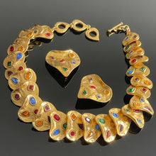 Charger l'image dans la galerie, YSL par Goossens, sublime parure en métal doré avec pierres de couleur