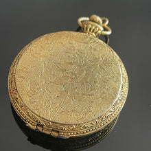 Charger l&#39;image dans la galerie, Grand pendentif poudrier vintage en métal doré
