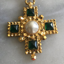 Charger l'image dans la galerie, Edouard Rambaud, sublime et rare collier avec croix en pendentif