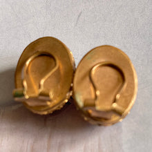 Load image into Gallery viewer, Pretty vintage clip-on earrings with Murano glass cabochons