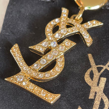 Charger l'image dans la galerie, YSL, iconiques longues boucles clips logo pendantes