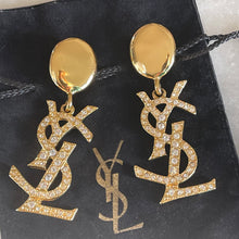 Charger l'image dans la galerie, YSL, iconiques longues boucles clips logo pendantes