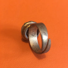 Load image into Gallery viewer, Henry, vintage modernist ring in gilt bronze, 1950s/60s