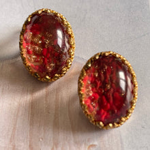 Load image into Gallery viewer, Pretty vintage clip-on earrings with Murano glass cabochons