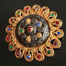 Charger l'image dans la galerie, Grosse broche vintage couture signée Kalinger
