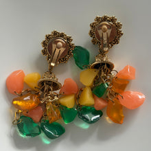 Charger l'image dans la galerie, Sublimes boucles clips vintage pendantes oversized signées PG

