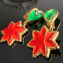 Charger l'image dans la galerie, Belles et rares boucles Christian Lacroix E94
