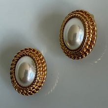 Charger l'image dans la galerie, Belles boucles vintage signées Christian Dior Germany années 70 / 80
