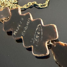 Charger l'image dans la galerie, Spectaculaire collier vintage en talosel avec pierres rouges signé Henry, modèle exclusif 
