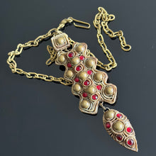 Charger l'image dans la galerie, Spectaculaire collier vintage en talosel avec pierres rouges signé Henry, modèle exclusif 
