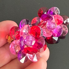 Charger l'image dans la galerie, Belles et rares boucles d’oreilles vintage signées Dior 1967
