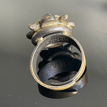 Charger l'image dans la galerie, Jolie bague vintage moderniste signée Henry
