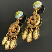 Charger l&#39;image dans la galerie, Sublimes et rares boucles d’oreilles pendantes oversize signées Kalinger
