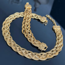 Load image into Gallery viewer, Lovely 1950s Monet parure
