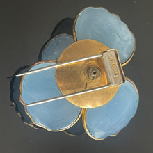 Charger l&#39;image dans la galerie, Très belle broche ancienne en pâte de verre Gripoix
