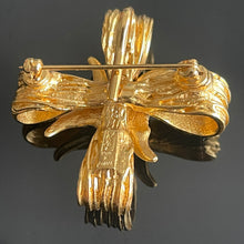 Charger l&#39;image dans la galerie, Belle broche vintage noeud n métal doré signée YSL
