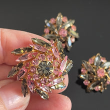 Charger l&#39;image dans la galerie, Très jolie parure ancienne pierres de couleur (cristal)
