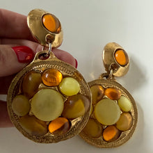 Charger l'image dans la galerie, Belles grandes boucles vintage pendantes signées Kalinger
