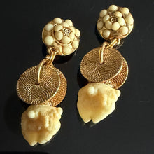 Load image into Gallery viewer, Beautiful large oversized Kalinger earrings
