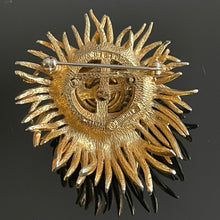 Charger l&#39;image dans la galerie, Jolie broche fleur ancienne signée Boucher
