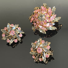 Charger l&#39;image dans la galerie, Très jolie parure ancienne pierres de couleur (cristal)
