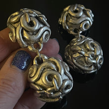 Load image into Gallery viewer, Beautiful vintage couture earrings in silver resin, signed Kalinger
