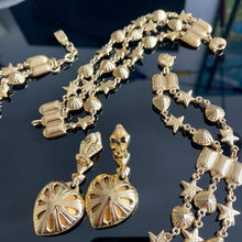 Charger l&#39;image dans la galerie, Rare set vintage couture YSL par Goossens, cœurs et étoiles en cristal de Swarovski
