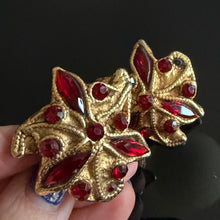Load image into Gallery viewer, Vintage flower clip-on earrings in gold resin and red stones, signed Kalinger
